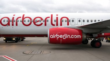 Köln, Almanya - Ocak, 2018 yaklaşık: Airberlin uçak ayrıntı Köln Bonn Uluslararası Havalimanı.