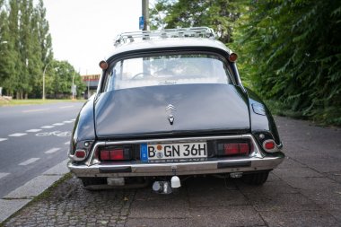 Berlin - Haziran, 2017 yaklaşık: Citroen Ds, yetmişli yıllarda üretilen Fransız otomobil.