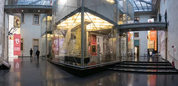 Bologna, İtalya - yaklaşık Aralık, 2018: Müzesi tarihi Bologna, salonun iç görünüm.