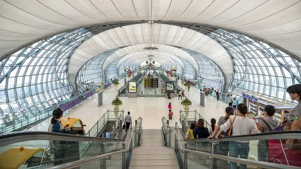 Bangkok Thajsko Listopadu 2015 Vnitřní Pohled Mezinárodní Letiště Suvarnabhumi Suvarnabhumi — Stock fotografie