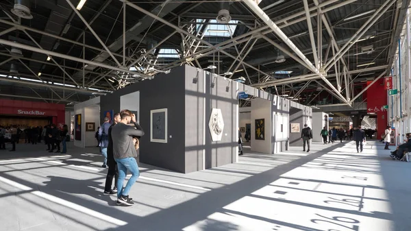 ボローニャ イタリア 2018 ご来場 Artefiera 2018 国際展の現代美術ボローニャ — ストック写真