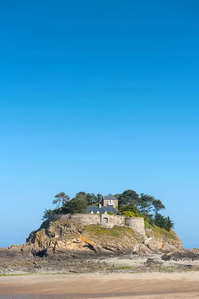 Fort Guesclin Ansicht Mit Blauem Himmel Als Kopierraum Bretagne Frankreich — Stockfoto