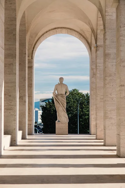 Rom Italien Circa Oktober 2016 Staty Inuti Palazzo Della Civilta — Stockfoto