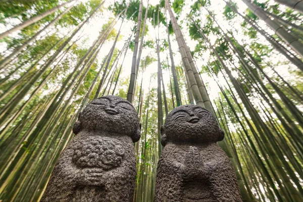 Jizo Estatuas Japonesas Piedra Con Fondo Bosque Bambú Kioto Japón — Foto de Stock