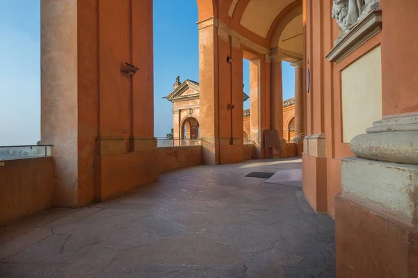 San Luca Svatyně Slunečný Den Modrou Oblohou Bologna Itálie — Stock fotografie