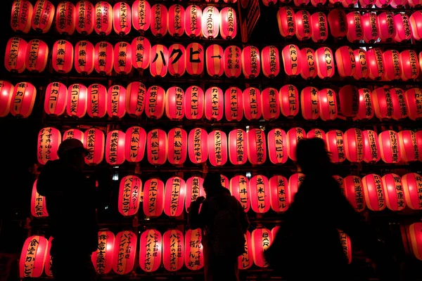 Silhouette People Walking Night Red Lanterns Background Tokyo Japan — Stock Photo, Image