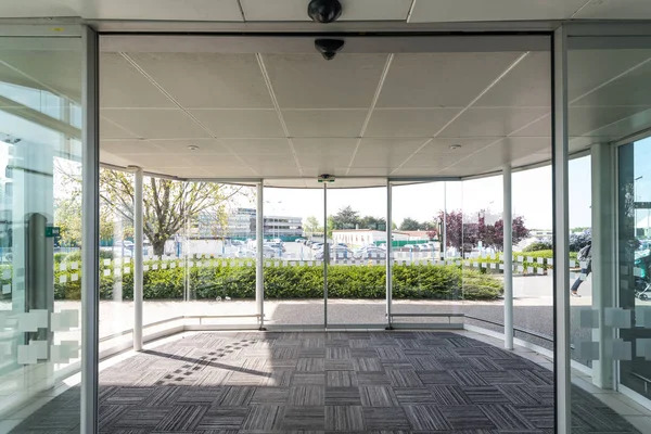 Automatic Door Airport — Stock Photo, Image