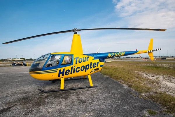 Miami Usa Března 2016 Vrtulník Raven Vrtulníkem Tour Který Připraven — Stock fotografie