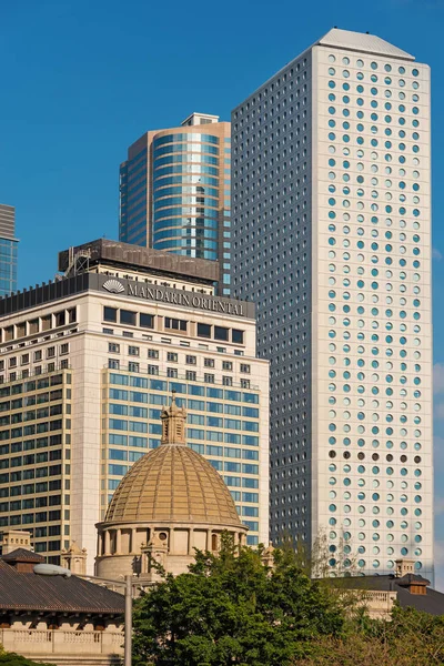 Χονγκ Κονγκ Κίνα Νοεμβρίου 2015 Ουρανοξύστης Mandarin Oriental Hotel Στην — Φωτογραφία Αρχείου