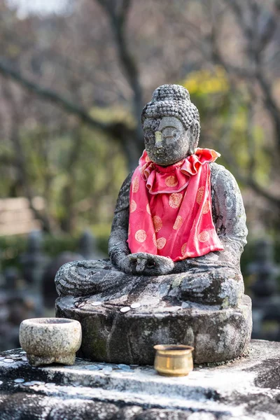Posąg Buddy Wewnątrz Nagrobek Arashiyama Kioto Japonia — Zdjęcie stockowe