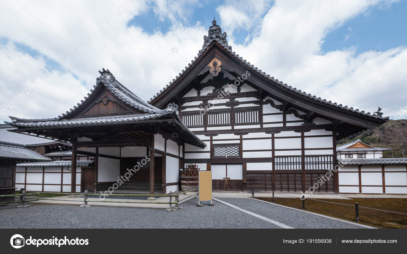 Traditionelle Japanische Häuser Kyoto Japan — Redaktionelles ... Traditionelle Japanische Häuser Kyoto Japan — Redaktionelles ...