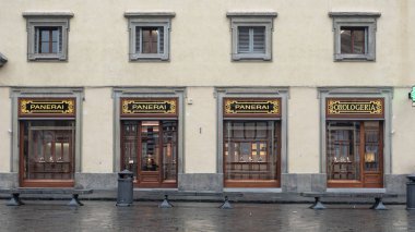 FLORENCE, İtalya - CIRCA JANUARY, 2017: resmi Panerai tarihi mağazası. Giovanni Panerai (182597) 1860 yılında İtalya 'nın Floransa kentinde resmi Panerai' yi kurdu.. 
