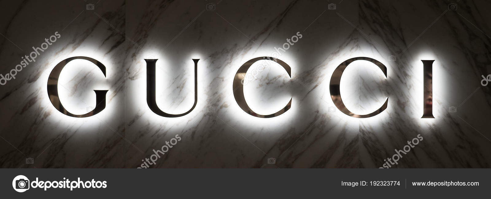 Tokyo Japan Circa March 2017 Gucci Neon Sign Shopping Mall – Stock  Editorial Photo © pio3 #192323774