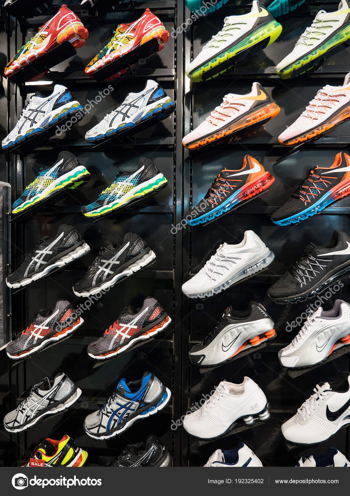Mai Chaussures York Sport 2015 New Exposition Circa City Nike CxBdoe