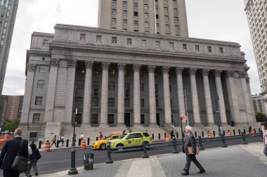 New York City - 20 Mayıs 2015: Amerika Birleşik Devletleri Adliyesi. Thurgood Marshall Adliye bize 40 merkezi Street Manhattan'da Foley meydanında bulunan bir mahkeme olduğunu.