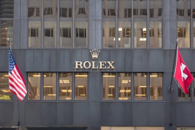 New York City - 14 Mayıs 2015: Rolex Store Manhattan'da Fifth Avenue üzerinde. Bu prestijli cadde bazı dünyanın en pahalı mağazaların yer.