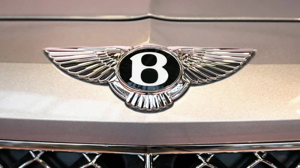 Bologna Italië Circa December 2017 Close Van Bentley Logo — Stockfoto
