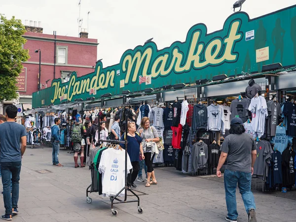 Londres Reino Unido Junio 2015 Camden Town Market Famosas Tiendas —  Fotos de Stock