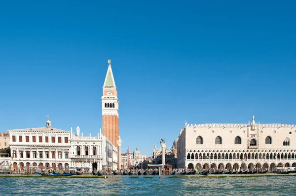 Dózse Palota Szent Márk Tér Lagúnától Venice Olaszország — Stock Fotó