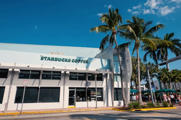 Miami Beach Eua Março 2016 Starbucks Coffee Store South Beach — Fotografia de Stock