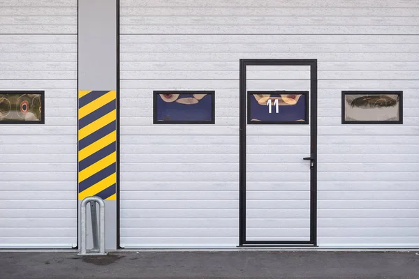 Garage Dörr Detalj Ras Krets — Stockfoto