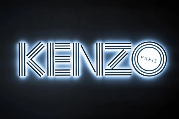 Tokyo Japan Circa Mars 2017 Kenzo Neonskylt Inuti Köpcentrum Kenzo — Stockfoto