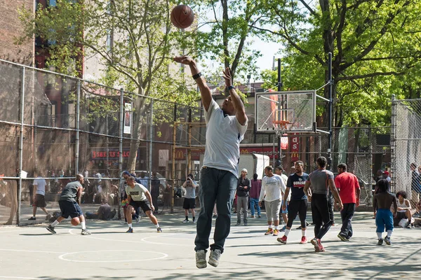 New York City May 2015 West 4Th Street Iconic Basketball — Stock Photo, Image