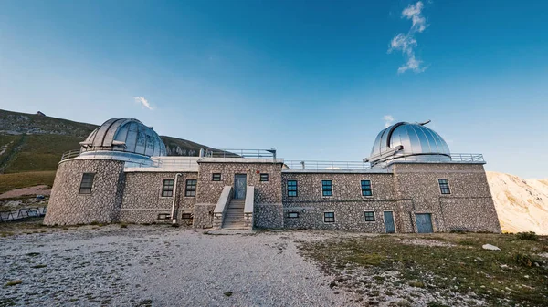 Edificio Del Observatorio Meseta Campo Imperatore Gran Sasso Italia —  Fotos de Stock