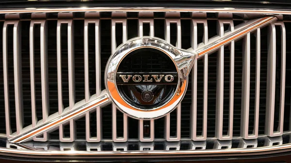 Bologna Italië Circa December 2017 Close Van Volvo Logo Radiator — Stockfoto