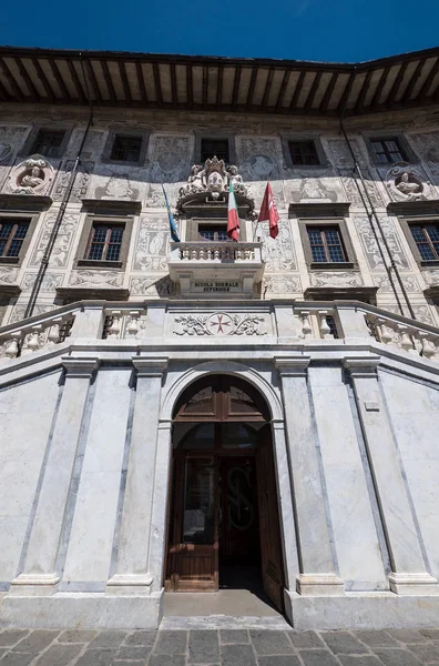 Wejście Scuola Normale Superiore Pizie Włochy — Zdjęcie stockowe