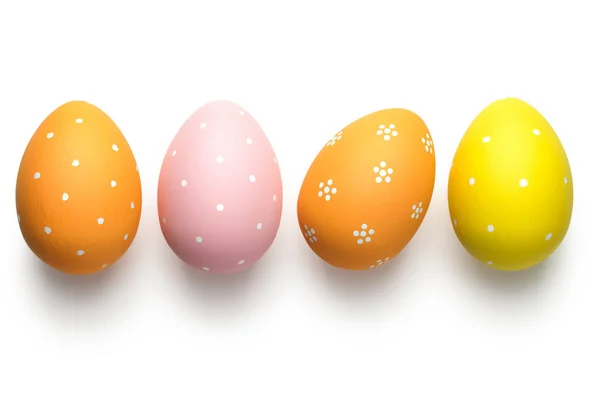 Huevos de Pascua sobre blanco — Foto de Stock