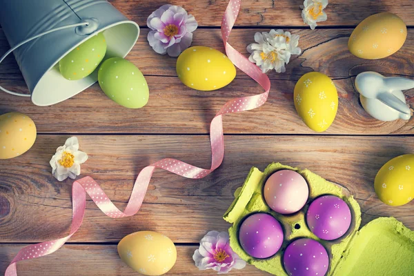 Easter Background with Easter Eggs — Stock Photo, Image