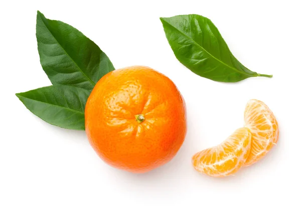 Mandarine Mit Grünen Blättern Auf Weißem Hintergrund Flache Lage Draufsicht — Stockfoto