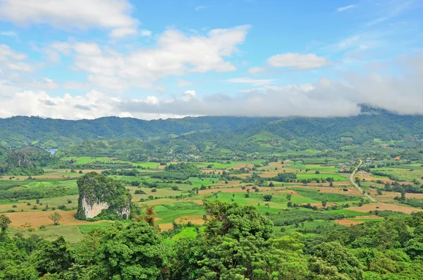 Blick auf die Landschaft bei phu lang ka — Stockfoto