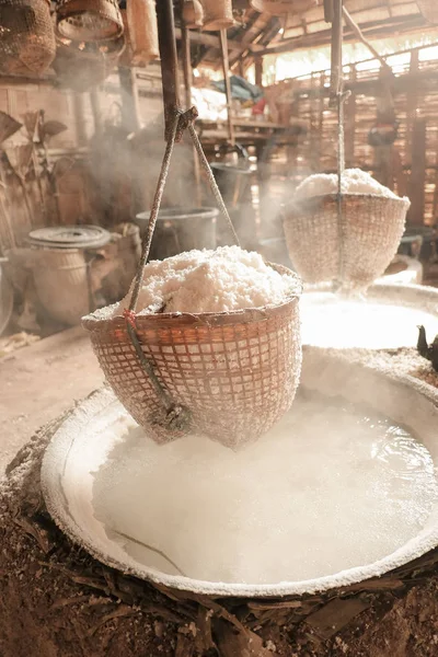 Traditionelle Salzherstellung — Stockfoto