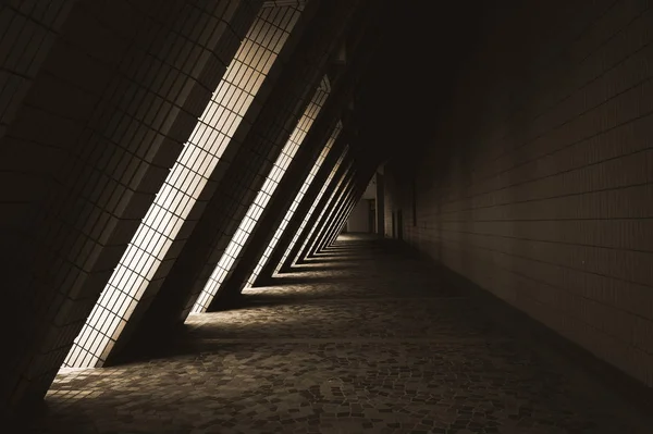Luz e sombra do Centro Cultural de Hong Kong — Fotografia de Stock
