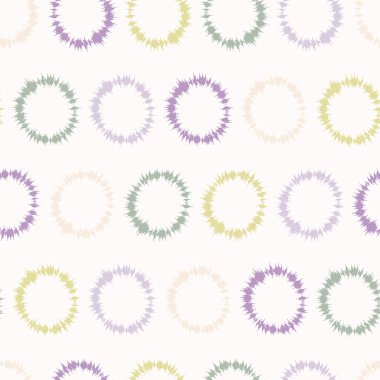 Dotty Shibori kravat boyası güneş patlaması yuvarlak çizgili arka plan. Beyazlatılmış beyaz tekstil üzerinde kusursuz desen. Pastel boyalı mürekkep yüzüğünün her yeri basılmış. Modayı takip eden cinsiyet ayrımcılığı yapmayan çocuklar için moda..