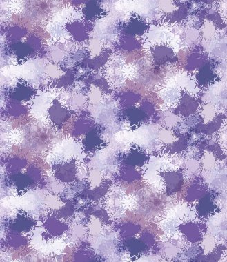 Bulanık Shibori kravat boyası soyut sıçrama arkaplanı. Beyazlara karşı bembeyaz olan kusursuz desen. Düzensiz daldırılmış batik tekstil için bahar leylak pasteli. Değişik soluk desenli moda kumaşı.