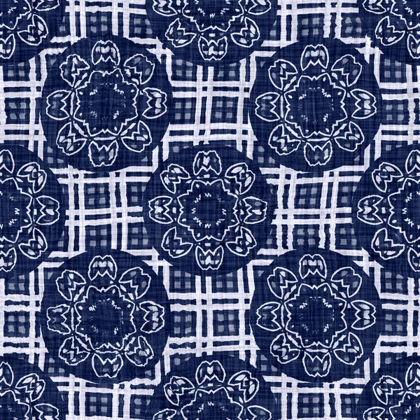 Indigo blue woven boro cotton dyed effect texture background. Seamless japanese repeat batik pattern swatch. Daisy motif distress tie dye bleach. Asian wagara all over kimono textile. Worn cloth print — Stock Photo, Image