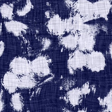 Kusursuz çivit benekli doku. Mavi örülmüş boro pamuk boyalı efekt arka planı. Japonlar batik direncini tekrarlıyor. Sıkıntılı kravat boyası beyazlatıcı. Asya füzyon izin veren kimono tekstili. Giysi izi.