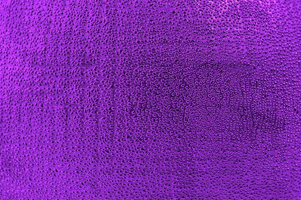 Фіолетовий абстрактний фон. Абстрактні краплі на фіолетовому текстурованому фоні. Бланк для дизайну та проекту . — стокове фото