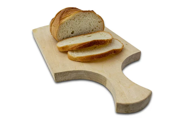 Tahtadaki buğday ekmeği beyaz arka planda izole edilmiş. Konsept: Tarım ve üretim, sağlıklı beslenme. — Stok fotoğraf