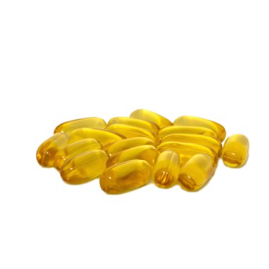 Beyaz arka planda izole edilmiş sarı balık yağı kapsülleri. Omega 3 kavramı: sağlık