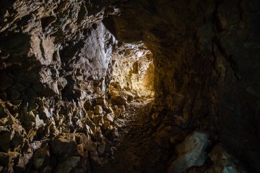 Eski yeraltı Ametist terk edilmiş bir madende