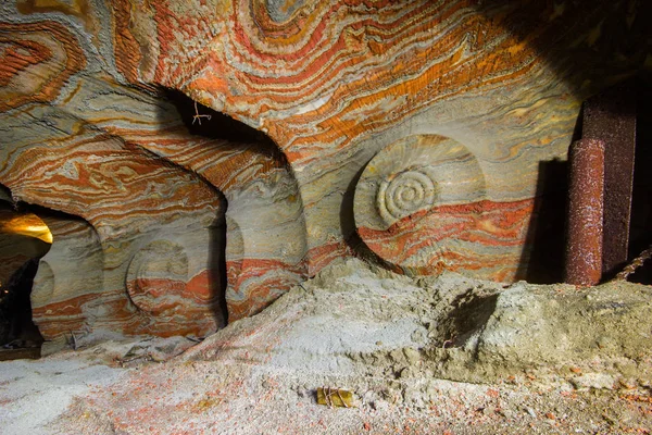 Salzkali Grube Unterirdischen Schachttunnel Drift Mehrfarbigen Muster — Stockfoto