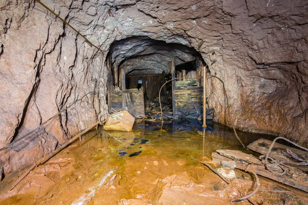 Подземный Дрейф Золотого Рудника — стоковое фото
