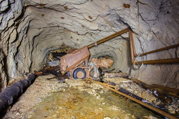 Altın Madeni Şaft Yükleme Cevheri Makinesi Eimco — Stok fotoğraf