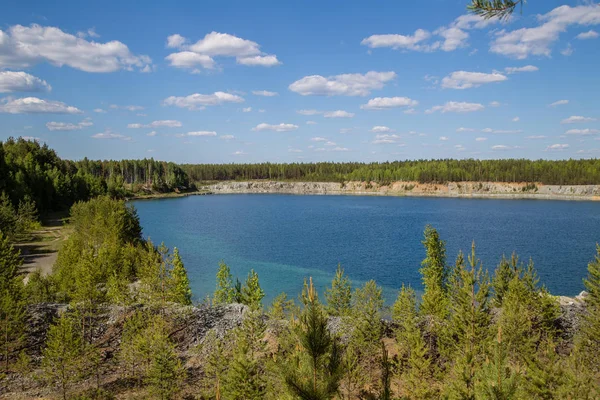 Open Pit Asbestos Fossil Linen Quarry Mine Blue Water Lake — 스톡 사진