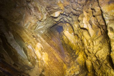 Yeraltı altın madeni dikey yükselme