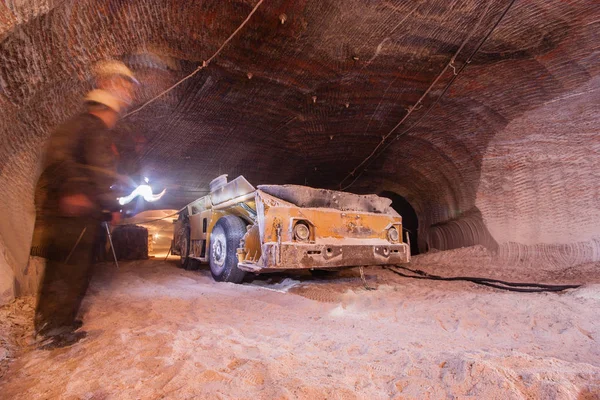Underground Salt Potash Mine Tunnel Wagon Machine Obrazek Stockowy